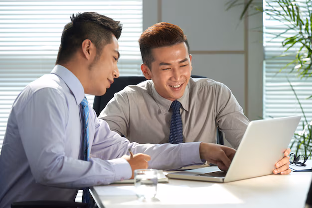 coworker-having-meeting_1098-16495